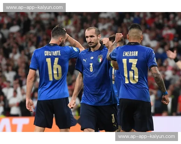 欧篮联点球：每一次弧线背后的激情与技术