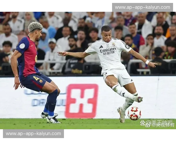 绿茵场上的百年战争：巴萨与皇马，那场从未终结的诸神黄昏